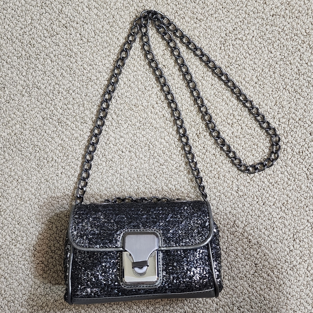 Woven Metallic Silver Gray Straw Tweed Mini Flap Shoulder Crossbody Bag